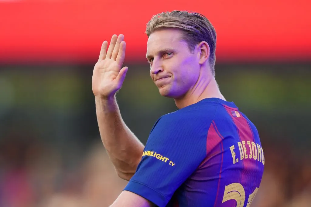 De Jong pelo Barcelona. (Photo by Alex Caparros/Getty Images)