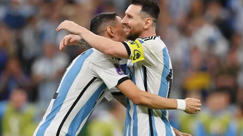 Di María e Messi juntos na Seleção (Photo by Dan Mullan/Getty Images)