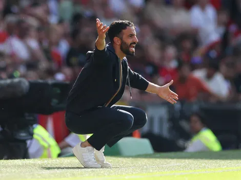 Manchester United perde para o Arsenal com falha desastrosa de Bayindir