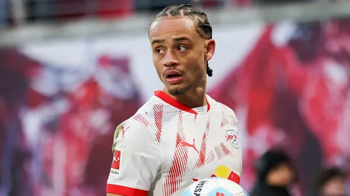 Xavi Simons pelo RB Leipzig. Jogador pode se transferir para o Chelsea. Foto: Maja Hitij/Getty Images
