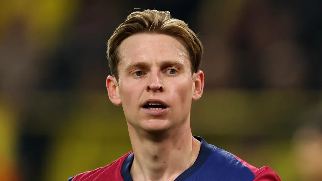 Frenkie de Jong durante partida pelo Barcelona (Foto: Dean Mouhtaropoulos/Getty Images)