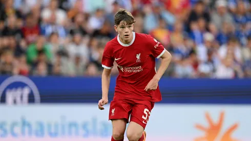 James McConnell em ação pelo Liverpool. Foto: Matthias Hangst/Getty Images