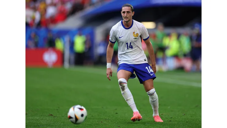 Rabiot em ação pela seleção da França - Photo by Dean Mouhtaropoulos/Getty Images