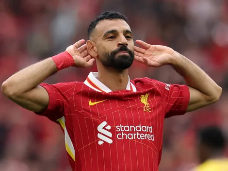 Salah vence premiação e supera marca de Cristiano Ronaldo