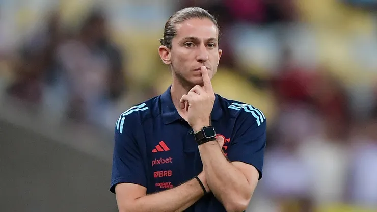 Filipe Luís, técnico do Flamengo. (Foto: Thiago Ribeiro/AGIF)