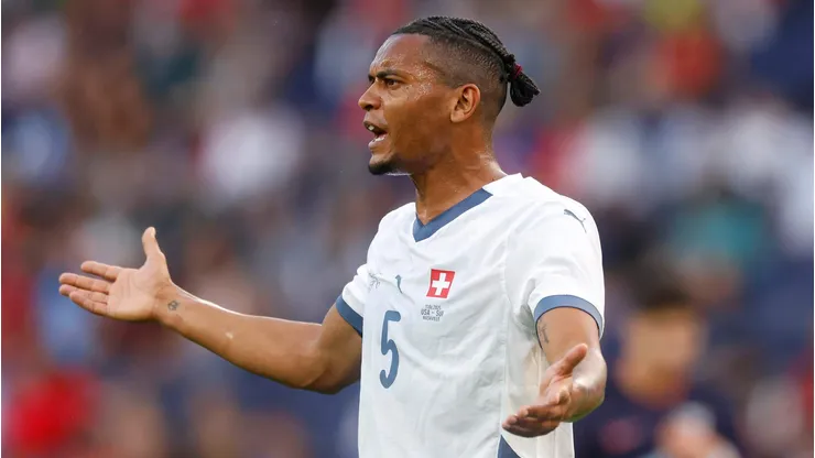 Manuel Akanji pode deixar o Manchester City, com o Galatasaray preparando uma oferta. Foto: Johnnie Izquierdo/Getty Images