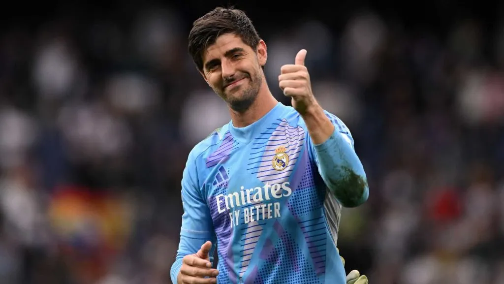 Courtois acerta renovação com o Real Madrid
