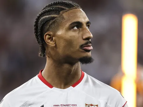 Loïc Badé, ex-alvo de Real, Blues e United, acerta com Leverkusen