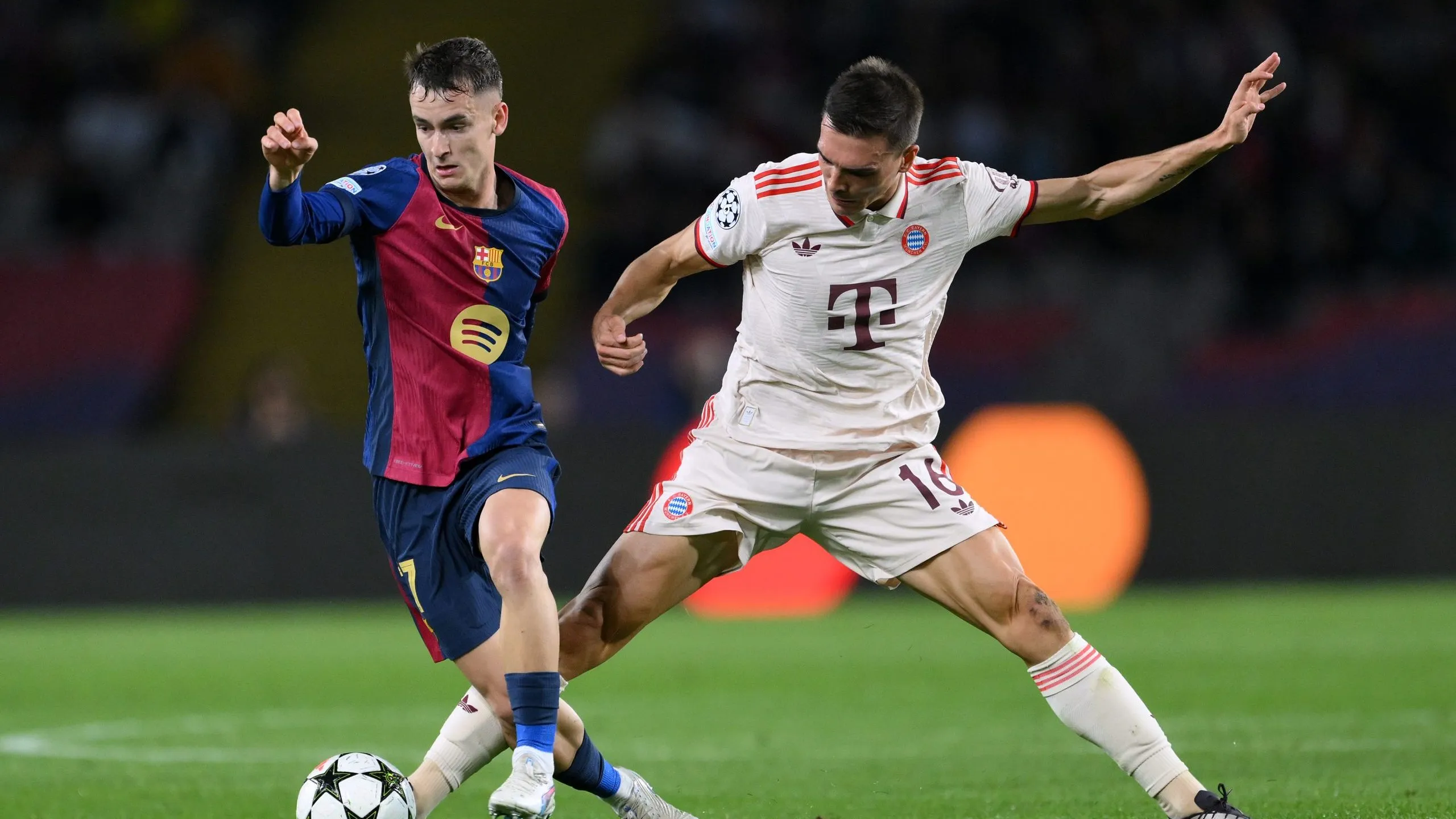 Marc Casadó em ação pelo Barcelona. (Photo by David Ramos/Getty Images)