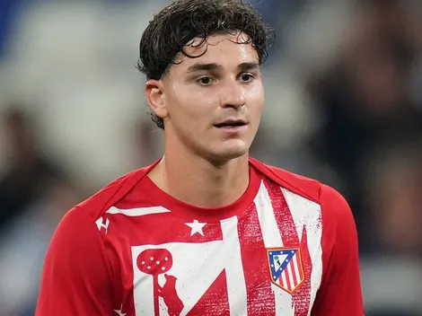 Barcelona quer vender atletas para bancar chegada de Julian Álvarez em 2026