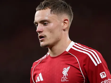 Simon Hooper é escalado para apitar Newcastle x Liverpool