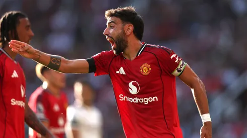 Bruno Fernandes durante clássico contra o Arsenal (Foto: Stu Forster/Getty Images)