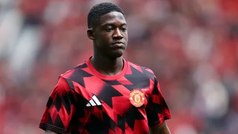 Kobbie Mainoo, volante do Manchester United - Photo by Matt McNulty/Getty Images