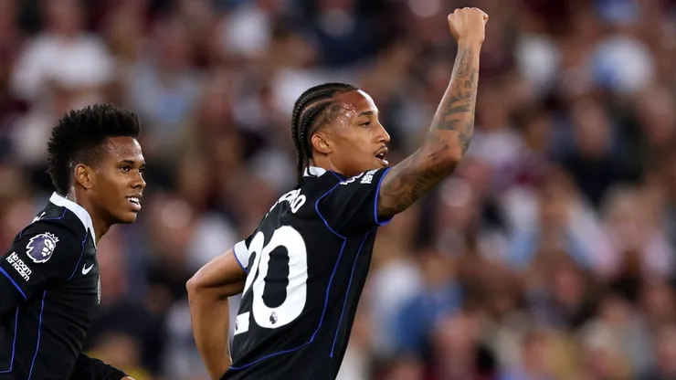 João Pedro marca primeiro gol na Premier League com o Chelsea. Foto: Julian Finney