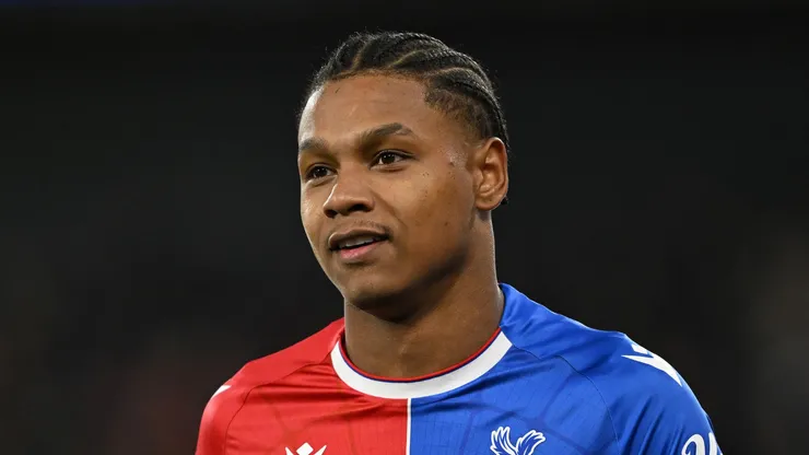 Matheus França em ação durante jogo da Premier League (Foto: Mike Hewitt/Getty Images)