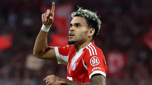 Luis Díaz comemora gol pelo Bayern de Munique.