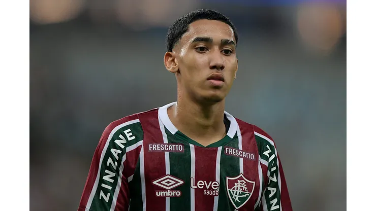 Isaque, jogador do Fluminense