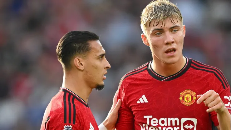 De saída do Manchester United, Hojlund é oferecido ao Bayern de Munique. (Photo by Michael Regan/Getty Images)