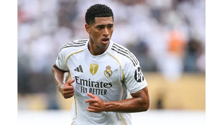 Bellingham é um dos astros do Real Madrid. (Photo by David Ramos/Getty Images)