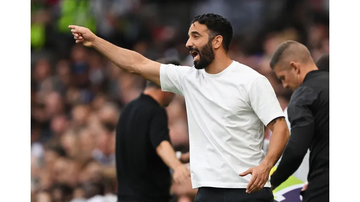 Ruben Amorim, técnico do Manchester United. (Photo by Mike Hewitt/Getty Images)