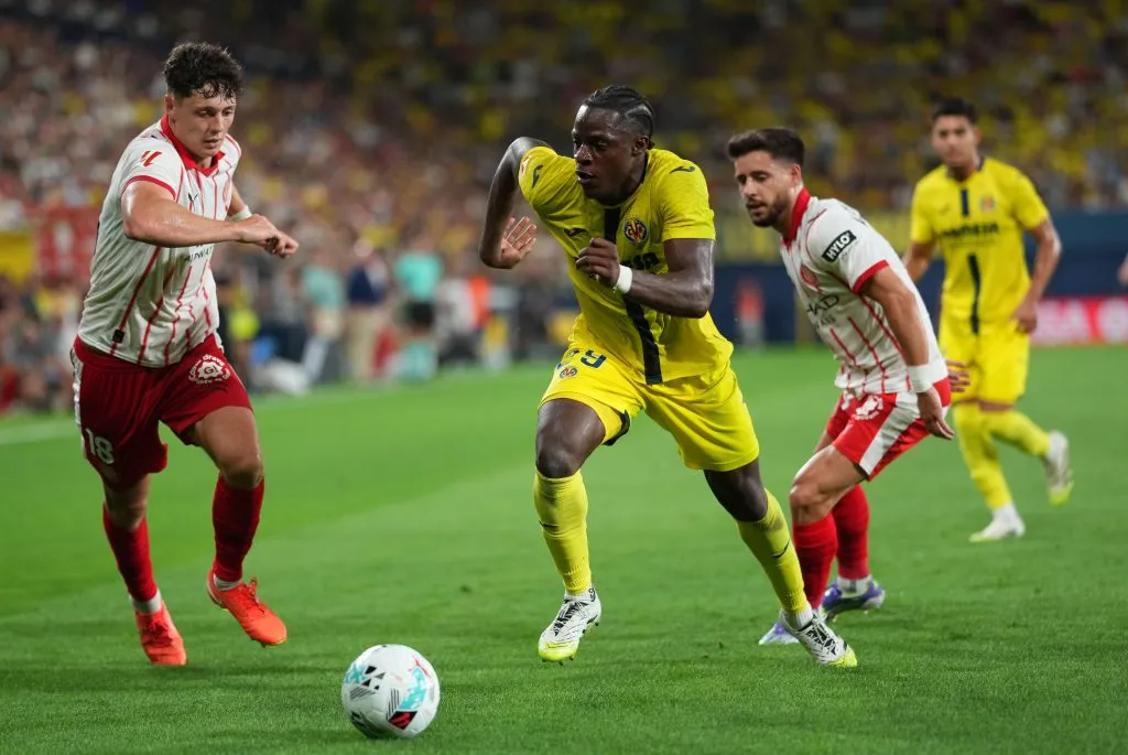 Etta Eyong em ação pelo Villarrel. Foto: Alex Caparros/Getty Images