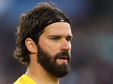 Alisson tem salário de R$ 58 milhões por temporada