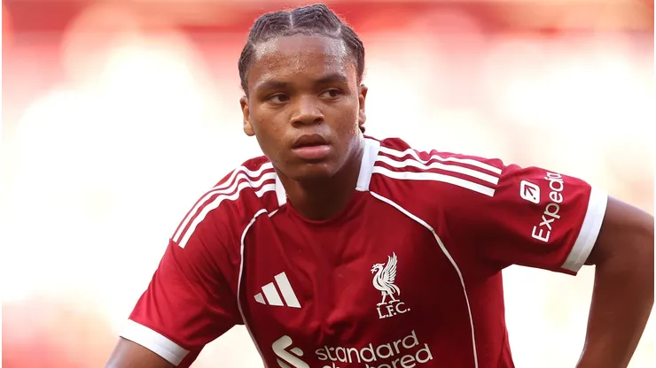 Rio Ngumoha, jovem atacante do Liverpool (Foto: Carl Recine/Getty Images)