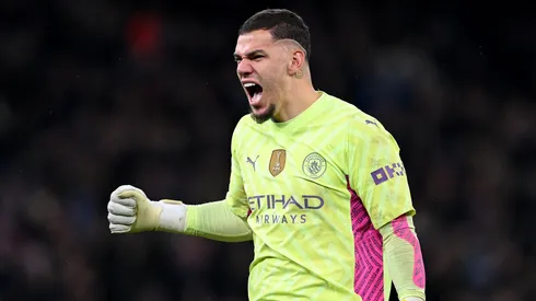 Ederson pelo Manchester City. (Foto: Shaun Botterill/Getty Images)
