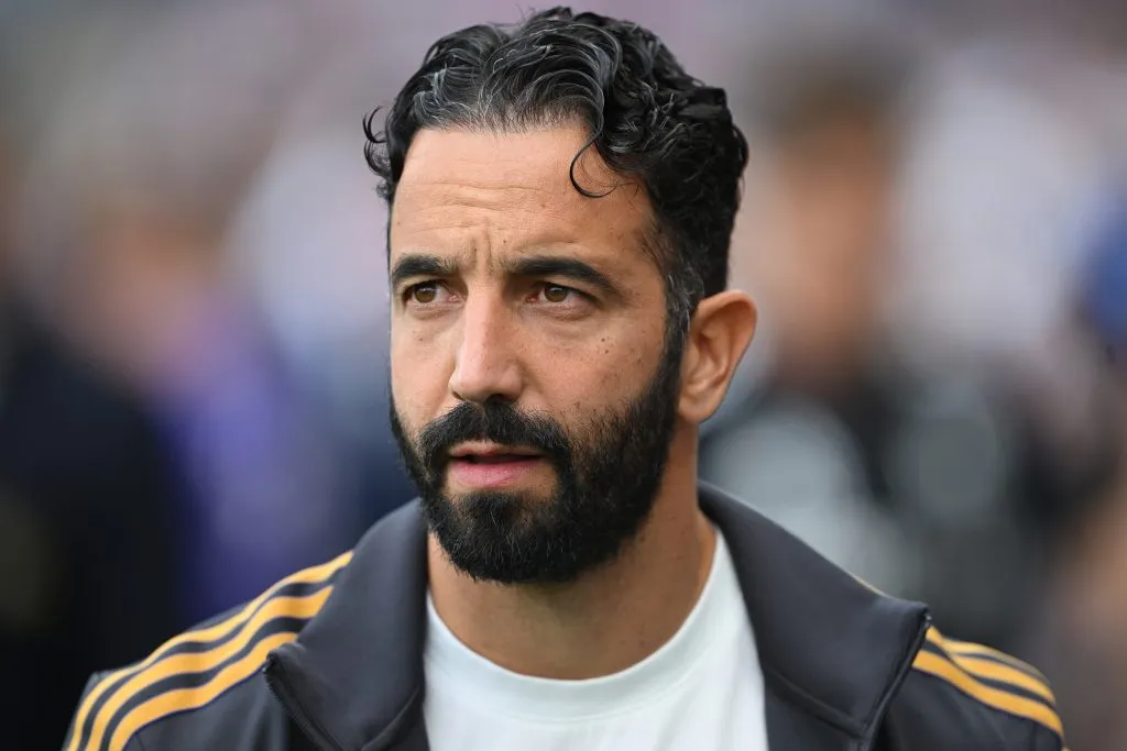 Ruben Amorim, técnico do Manchester United. (Photo by Mike Hewitt/Getty Images)