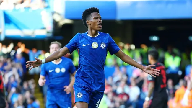 Estêvão começou bem sua trajetória no Chelsea. Foto: Bryn Lennon/Getty Images