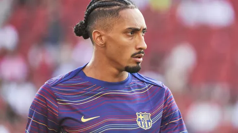 Raphinha é um dos craques do Barcelona (Photo by Rafa Babot/Getty Images)