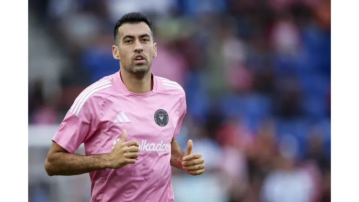 Sergio Busquets em ação pelo Inter Miami. (Photo by Ira L. Black/Getty Images)