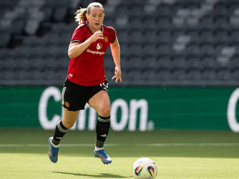 Elisabeth Terland, atacante do Manchester United, prega foco no próximo duelo na Women's Champions League