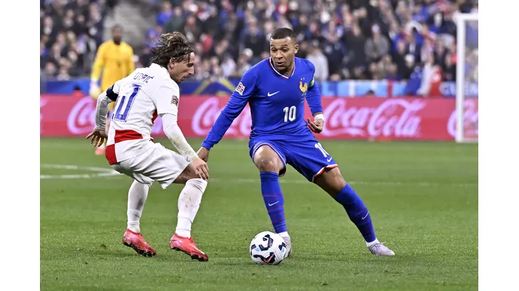 Mbappé em ação pela França. Foto: Aurelien Meunier/Getty Images