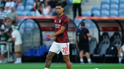 Richard Ríos em ação pelo Benfica.