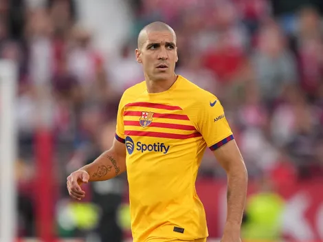 Barcelona acerta a rescisão de contrato do volante Oriol Romeu