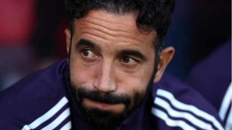 Manchester United recebeu negativa de Kolo Muani após apresentar proposta de R$ 379 milhões ao PSG. (Photo by George Wood/Getty Images)