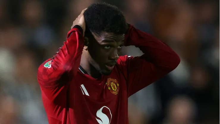 Após vexame do Manchester United contra o Grimsby Town, Kobbie Mainoo exige ser emprestado nesta janela. (Photo by George Wood/Getty Images)