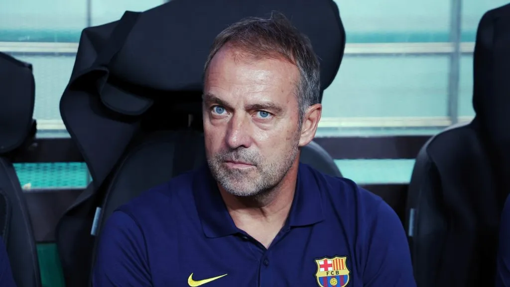 Hansi Flick, técnico do Barcelona (foto: Chung Sung-Jun/Getty Images)