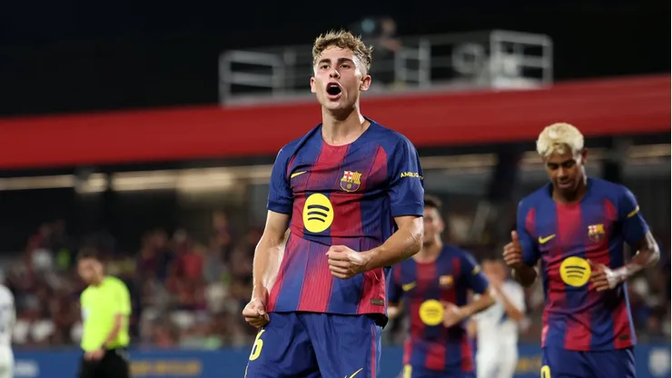 Barcelona topa negociar saída de Fermín se o jogador pedir; Chelsea monitora. (Photo by Judit Cartiel/Getty Images)
