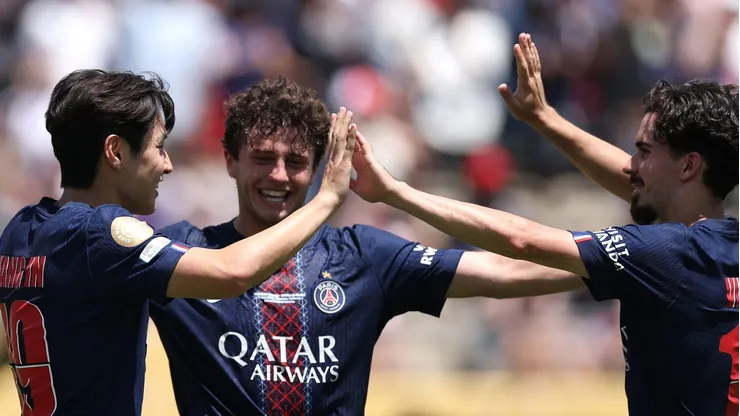 PSG recusa vender Kang-in Lee ao Nottingham Forest por R$380 milhões. (Photo by Stu Forster/Getty Images)