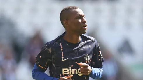Nicolas Jackson contraria Chelsea e insiste em acerto com o Bayern. (Photo by George Wood/Getty Images)
