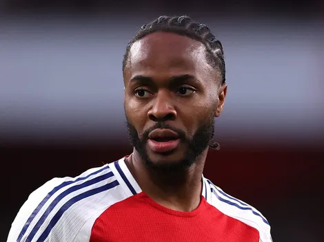 Sterling deve permanecer nos Blues após recusar Arábia