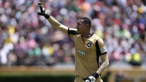 John em ação pelo Botafogo. Foto: Stu Forster/Getty Images