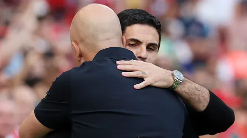 Liverpool vence o Arsenal e muda a tabela na parte de cima da Premier League. (Photo by Carl Recine/Getty Images)