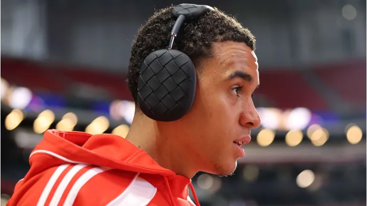 Musiala antes da partida do Mundial. Foto: Alex Grimm/Getty Images