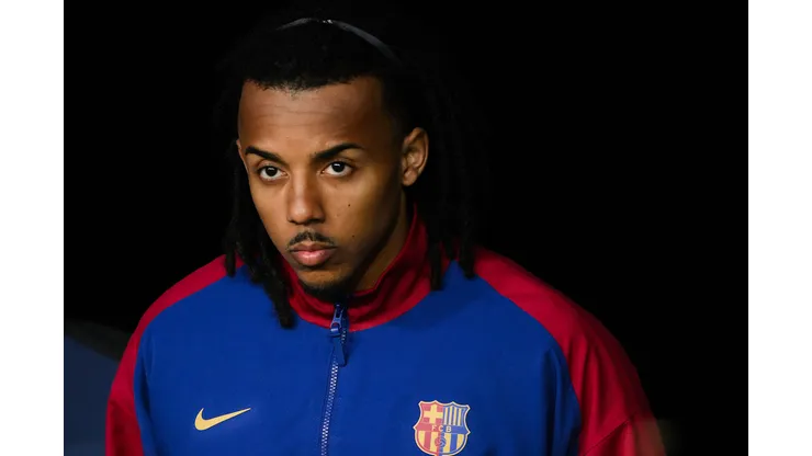 Koundé é jogador do Barcelona. (Photo by David Ramos/Getty Images)