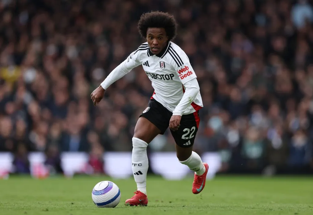 Willian nos tempos de Fulham (Photo by Alex Davidson/Getty Images)