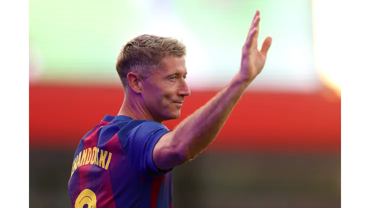 Lewandowski, do Barcelona - Photo by Judit Cartiel/Getty Images