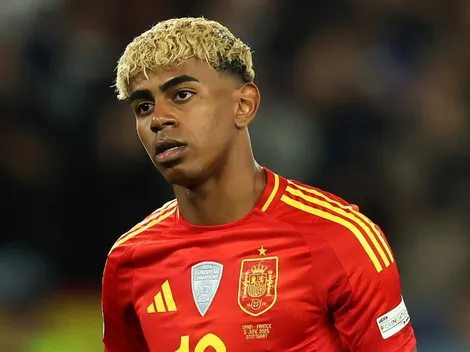 Lamine Yamal e Hansi Flick têm problemas no Barcelona